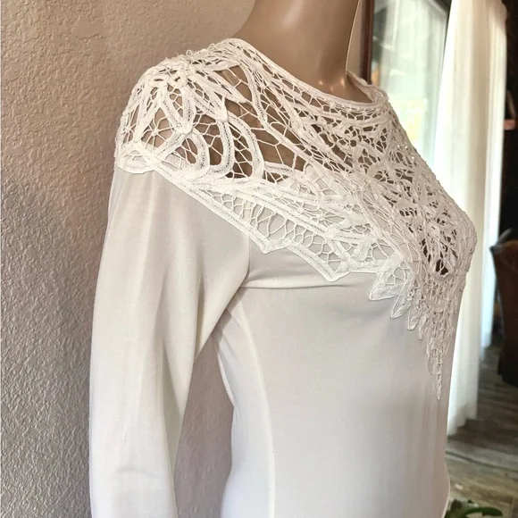 FOR LOVE & LEMONS ‘Penelope Open Back Crochet Bodysuit’ in Ivory - Picture 7 of 13